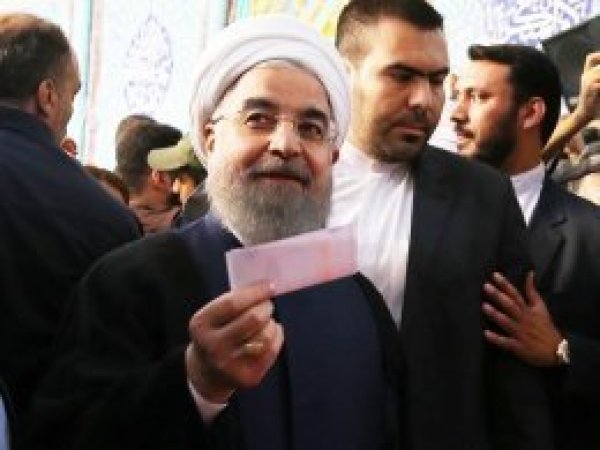 İran'da seçimin galibi Hasan Ruhani