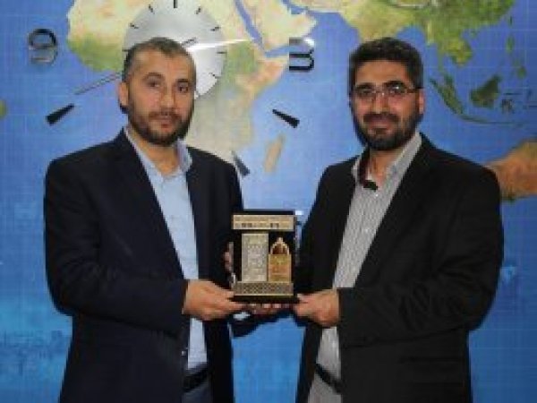 Peygamber Sevdalıları'ndan İLKHA’ya teşekkür ziyareti