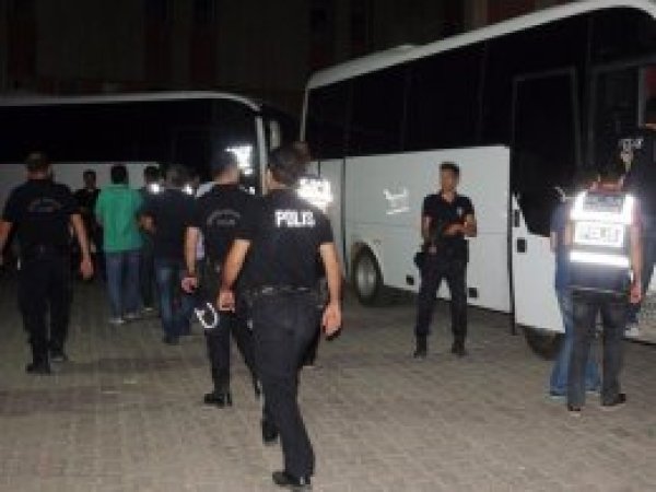 Mardin’de FETÖ'dan 8 kişi tutuklandı