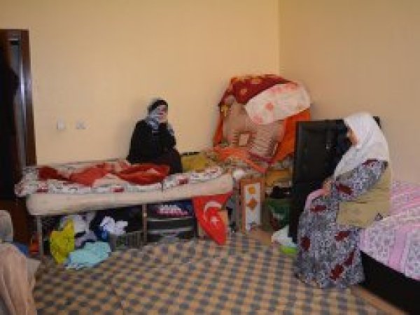 Şizofreni hastası kadından yardım çağrısı