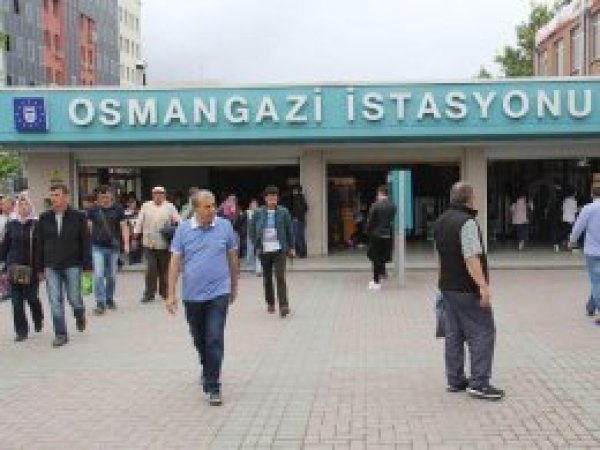 Bayan yolculara öncelikli vagona destek