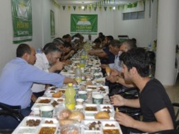 HÜDA PAR Hilvan İlçe Teşkilatından iftar