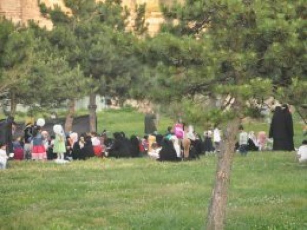 Şehit ve tutuklu yakınları iftarda buluştu
