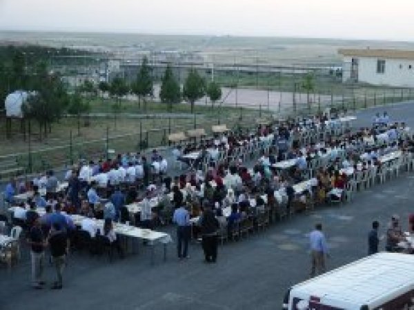 İmam Hatip öğrencileri iftarda buluştu