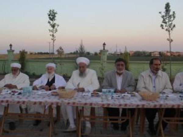 İttihad’dan STK ve kanaat önderlerine iftar yemeği