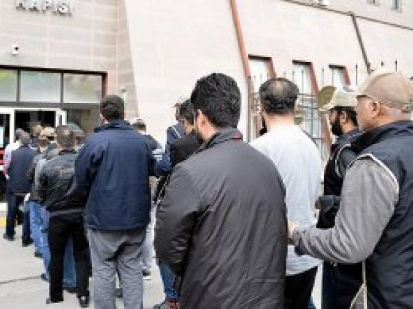 FETÖ'nün 'üniversite yapılanmasına' darbe