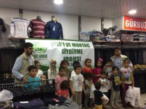 Umut Kervanı Platformu'ndan Ramazan yardımları