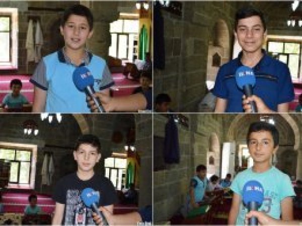 Kur’an kursuna giden çocuklar duygularını paylaştı