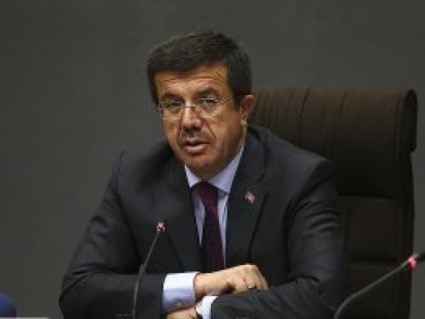 Ekonomi Bakanı: Katar'a destek gemilerle sürecek
