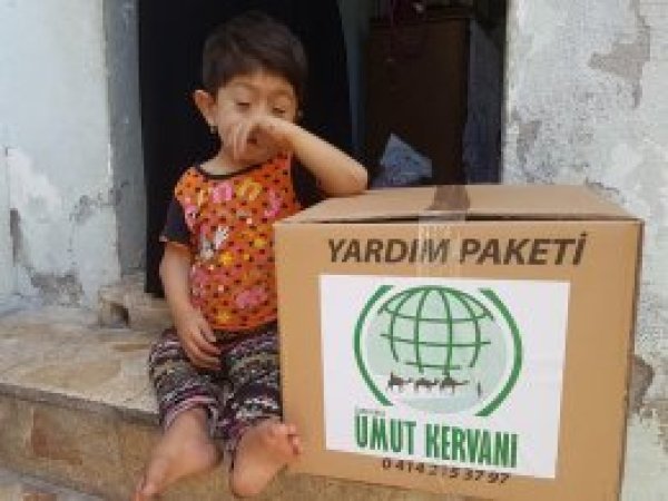 Umut Kervanı Şanlıurfa’da yardımlarına devam ediyor