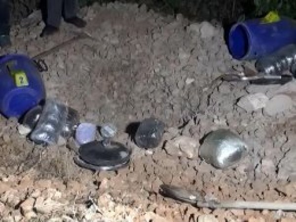 8 PKK'li 146 kilo bomba ile yakalandı