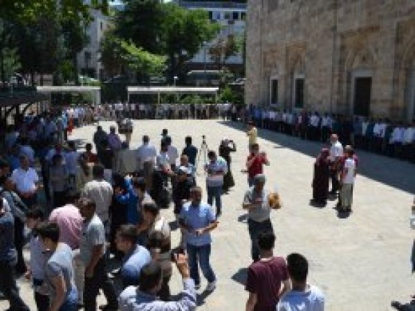 Bursa’da halk bayramlaştı