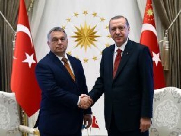 Erdoğan Macaristan Başbakanı Orban ile görüştü