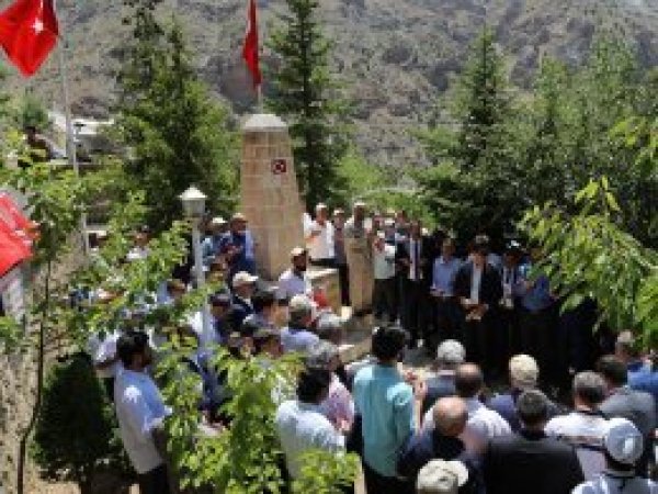 "Başbağlar Katliamı Türkiye’nin hâlen kanayan yarası"