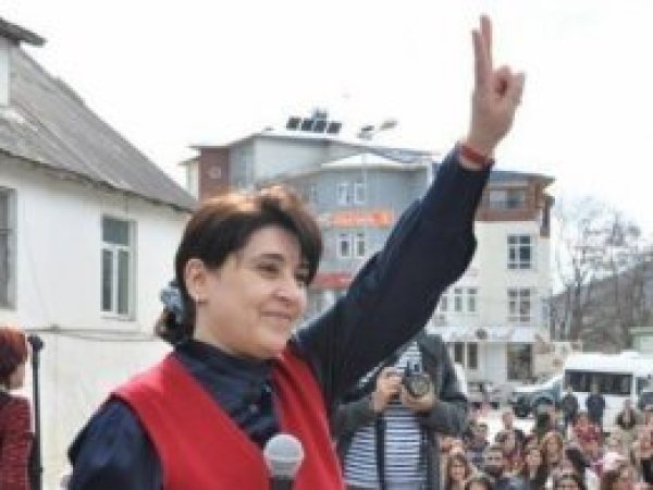 21 yıl ile yargılanan HDP Milletvekili Zana beraat etti