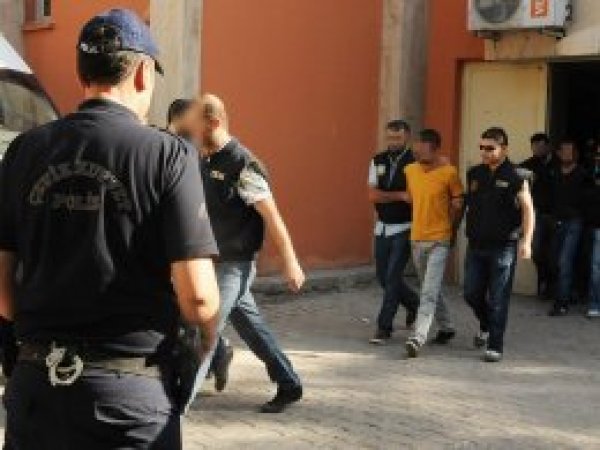 29 ilde IŞİD operasyonu: 233 gözaltı