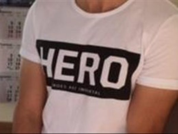 'Hero' tişörtü giyen 3 kişi gözaltında