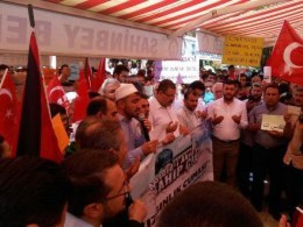 Gaziantep’te terör rejimi İsrail lanetlendi