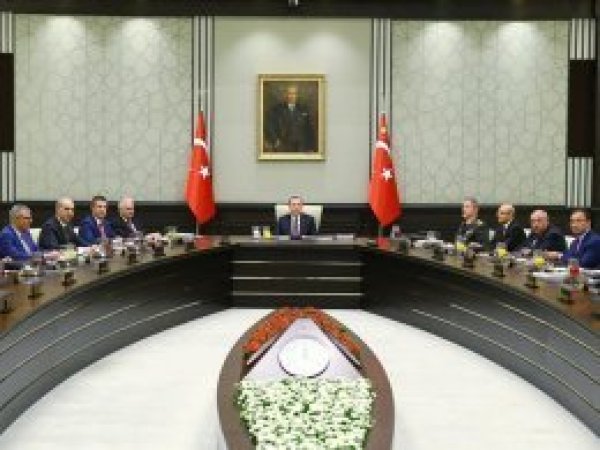 MGK: PYD'ye verilen silahlar PKK'de ele geçiriliyor