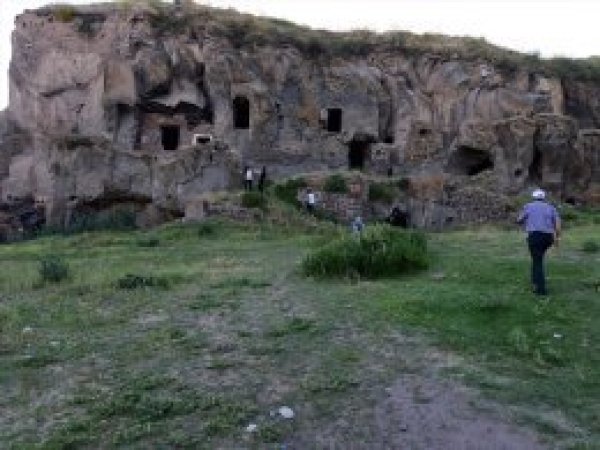 Mağara evler turizme kazandırılıyor