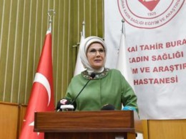 'Sezaryenin azaltılması için seferberlik başlatılması gerek'