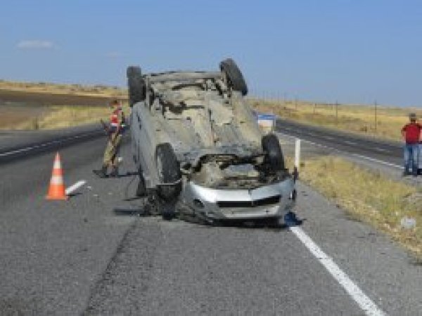 Şanlıurfa'da kaza: 1 ölü 4 yaralı