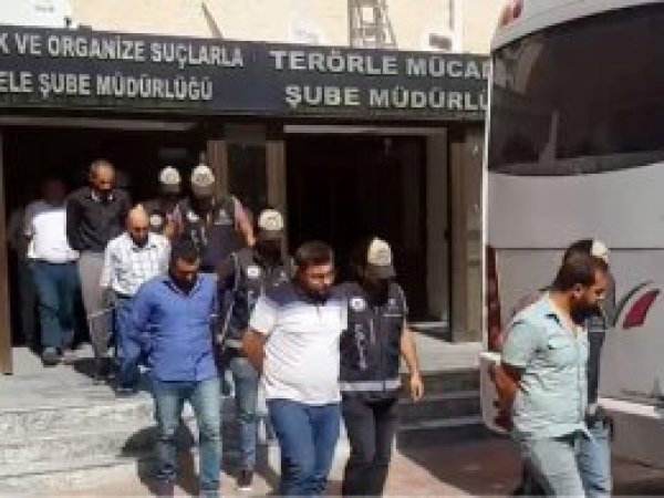Şanlıurfa’da 'Bylock' operasyonu: 24 gözaltı