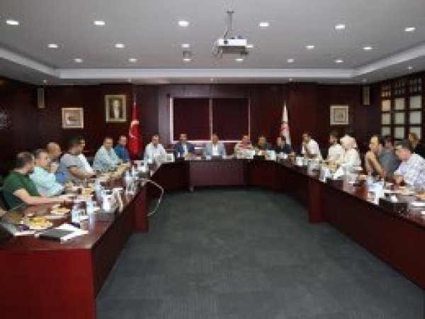 'Fıstıktaki rekolte azlığı fırsata çevrilmemeli'