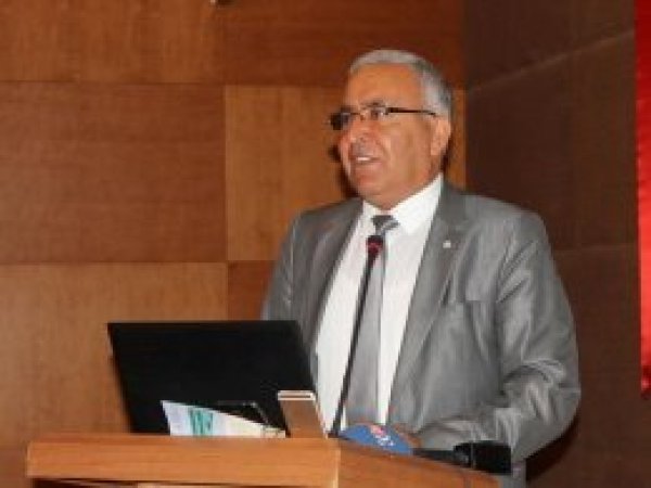 'Van Gölü bataklık haline gelebilir'