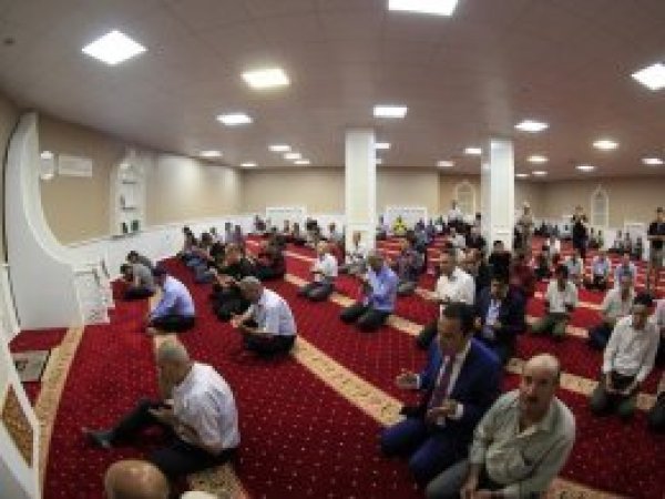 Büyükşehir Belediyesi camisine kavuştu