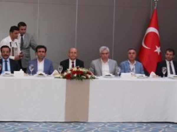 Mehmet Şimşek STK temsilcileriyle bir araya geldi