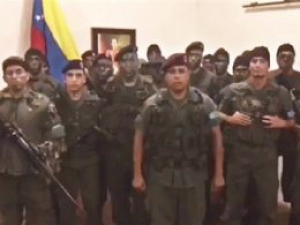 Venezuela'daki darbe girişimine ilk tepki HÜDAPAR'dan