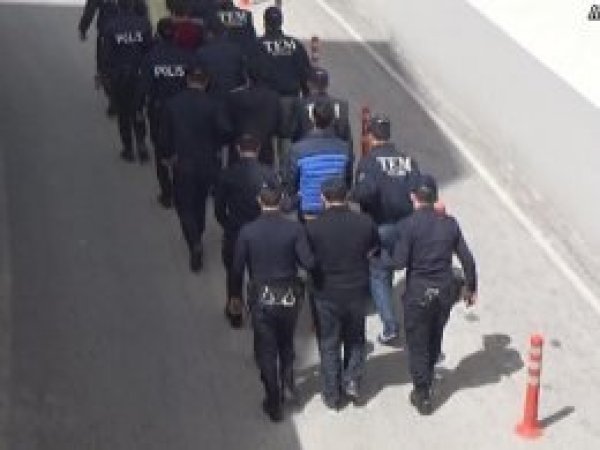 IŞİD'den yakalanan 3 şüpheli tutuklandı