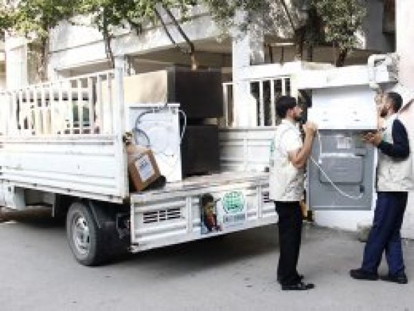 Bursa Umut Kervanından muhtaç aileye yardım