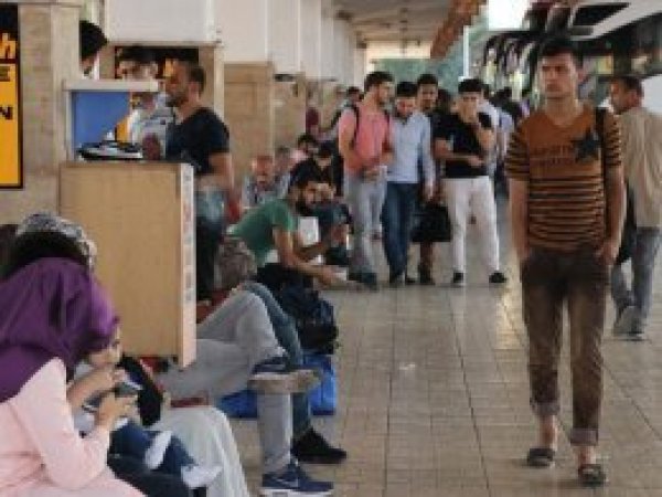 Antep Otogarı'nda hareketlilik başladı