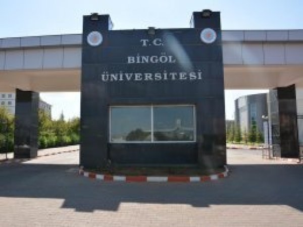 BÜ 45 üniversiteyi geride bıraktı