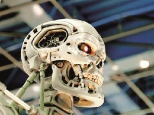 Katil robotlar engellenmeli