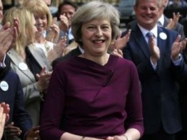 May: Avrupa Mahkemesini terk edeceğiz