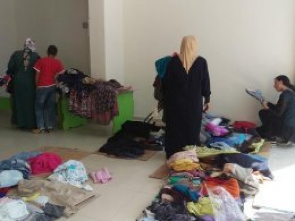 Umut Kervanı Ağrı'da 120 aileye yardımda bulundu
