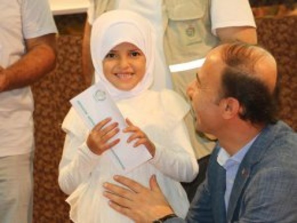 Suriyeli yetim çocuklara nakdi yardım