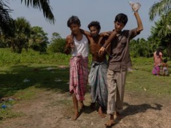 İngiltere'den Arakan için acil toplantı çağrısı