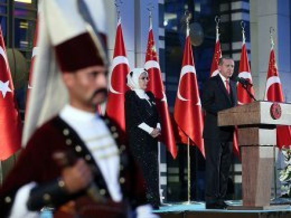 'Arakan'da zulüm gören mazlumları yalnız bırakmayız'