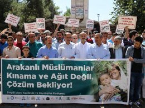 Bingöl'de Budist çeteler tel'in edildi