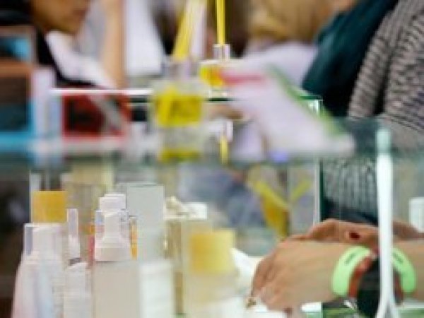 Kozmetik uğruna 5 yılda 1,8 milyar dolar 