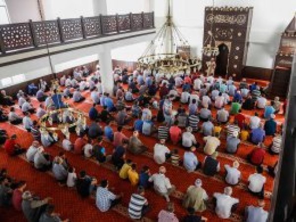 'Camilerin yapımı kadar içinin doldurulması da önemli'