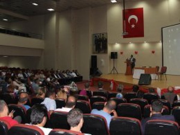 Erzurum'da 'Milli Eğitimde Değişen Müfredat' toplantısı
