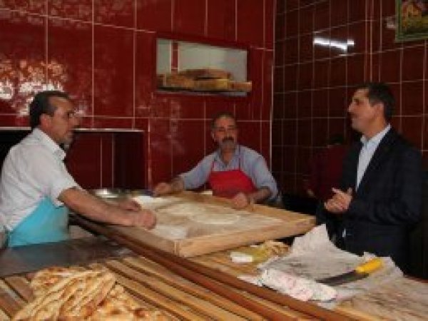 HÜDA PAR’dan Van esnafına bayram ziyareti