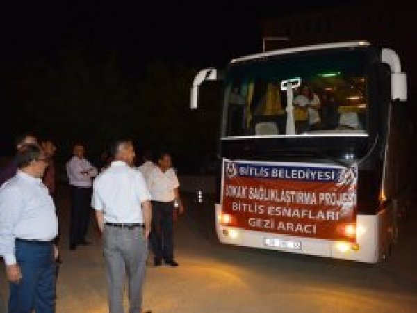 Bitlis esnafı Antep'e gitti