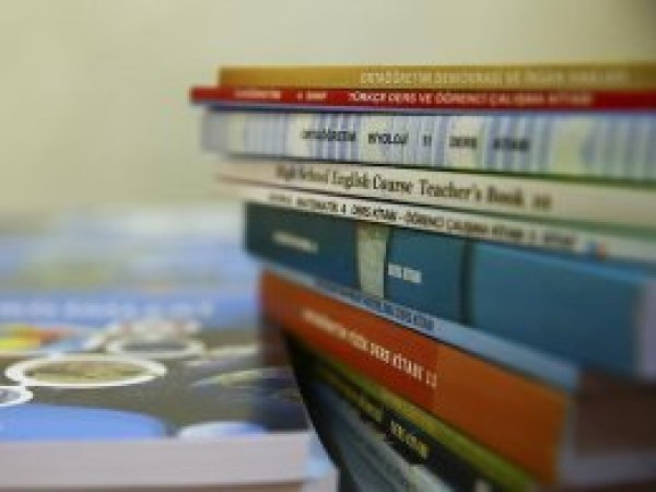 Öğrencilere 190 milyon ücretsiz ders kitabı dağıtılacak