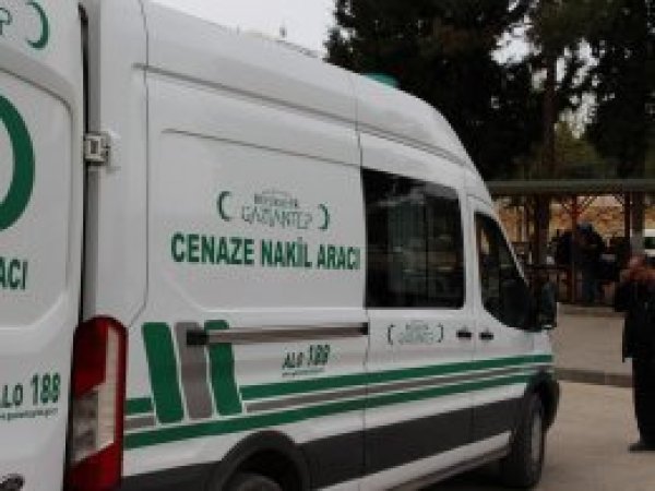 Yaşlı adam evde ölü bulundu